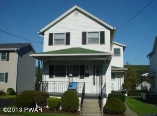 621 Delaware St, Mayfield, PA 18433