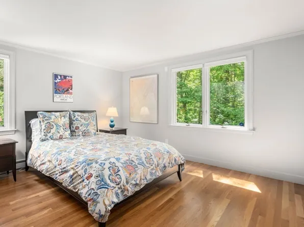 (undisclosed Address), Worcester, MA 01604