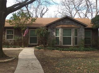 804 Forrest Ave, Cleburne, TX 76033