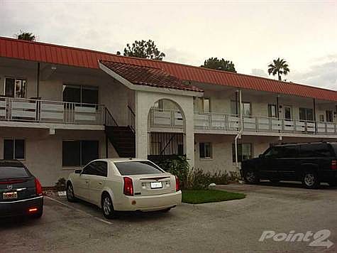 1st image of 1100 Martinique Dr APT 219
