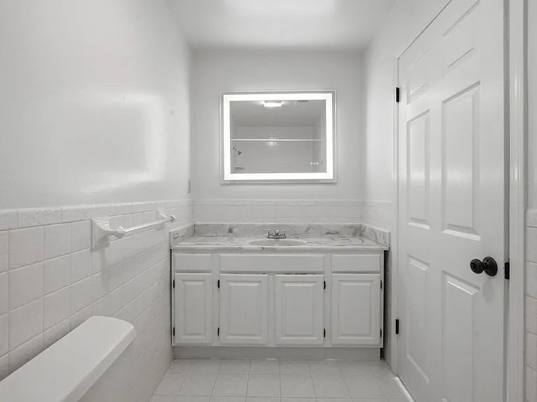 228 Abbot Ave — Photo 33
