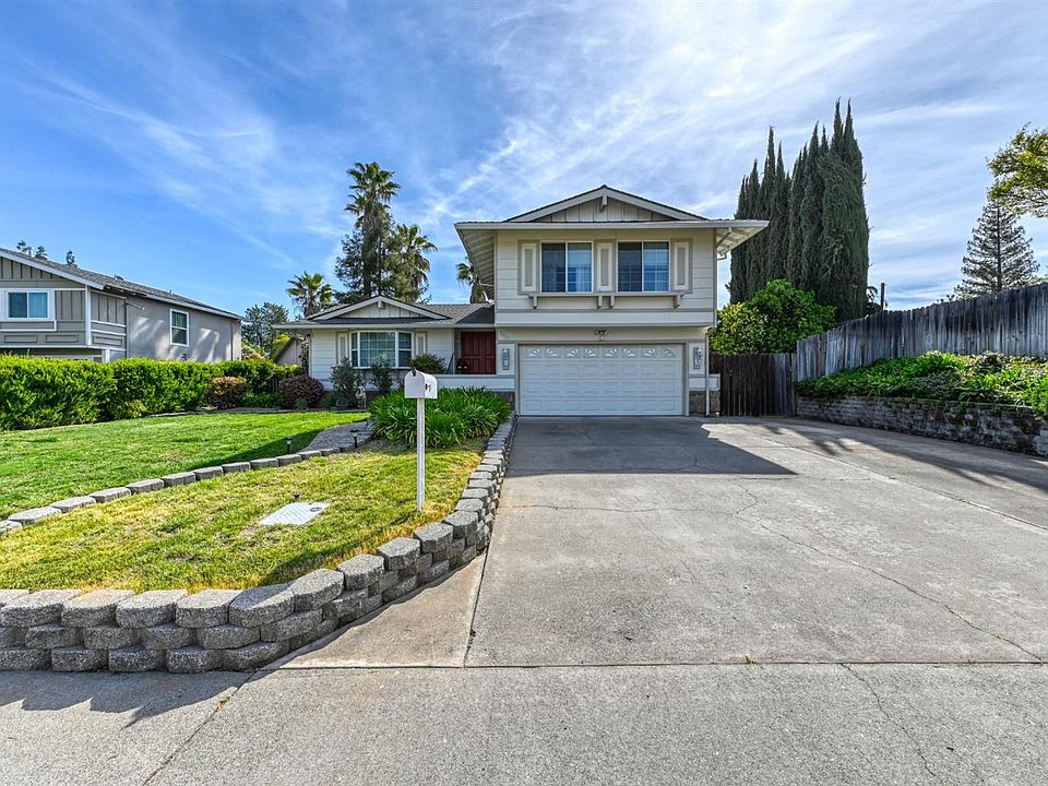 1st image of 8321 Garry Oak Dr