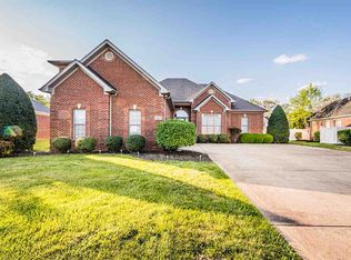 2621 Laurelstone Ln, Bowling Green, KY 42104
