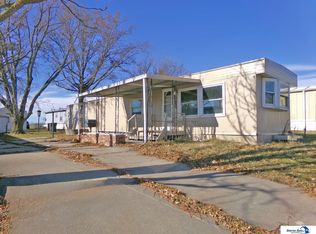 2409 Arapahoe Trl, Beatrice, NE 68310