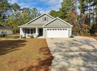 117 Red Bird Ln, Hampstead, NC 28443