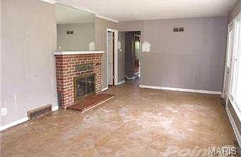 2nd image of 55 Du Bourg Ln