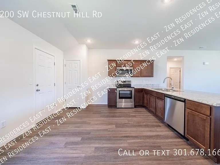 7200 SW Chestnut Hill Rd — Photo 9