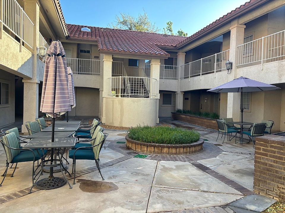 1st image of 19171 Palo Verde Dr
