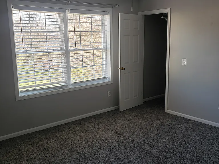 Scott St — Photo 21