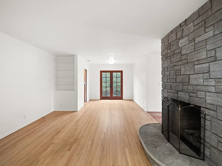 3600 Coolidge Ave — Photo 8