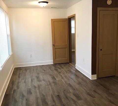 3rd image of 6243 Beechwood Dr