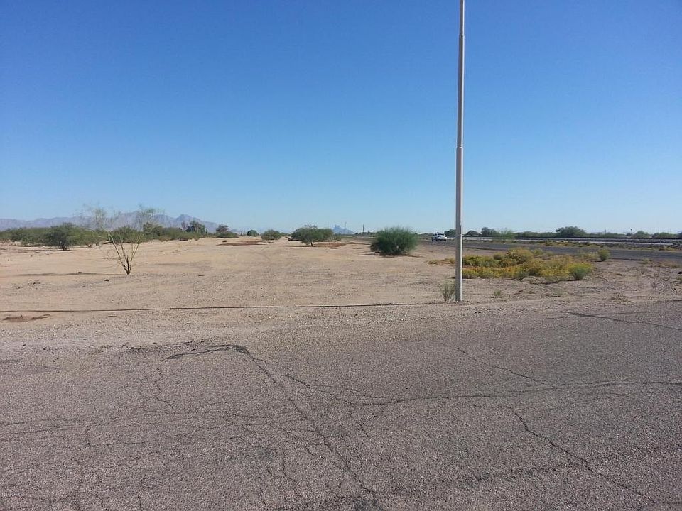 1st image of 3415 W Pacific Dr