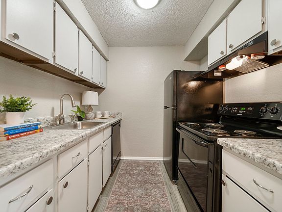 5th image of 4739 S Fulton Ave #17588179