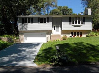 4181 Clover Ave, Vadnais Heights, MN 55127