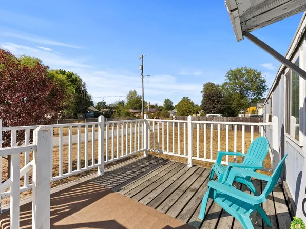 412 N Mesa Ln, Spokane Valley, WA 99212