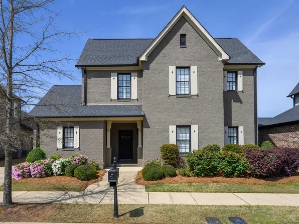 2317 Southampton Dr, Hoover, AL 35226