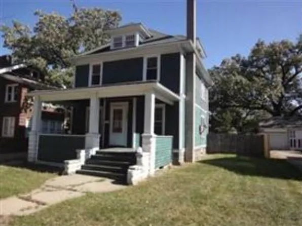 1261 Prairie Ave, Beloit, WI 53511