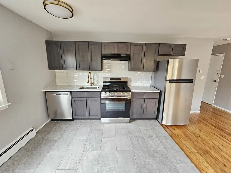 826 Jersey Ave #T1 — Photo 6