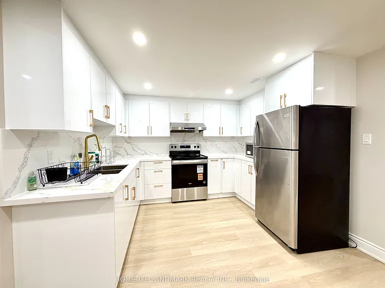 3380 Tudor Gate — Photo 11