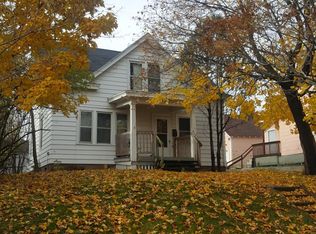 915 N 7th Ave E, Duluth, MN 55805