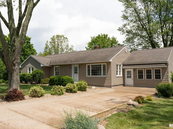 412 Timberlan Rd, Metamora, IL 61548