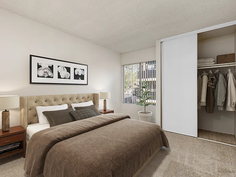 Sommerset Apartments — Photo 18
