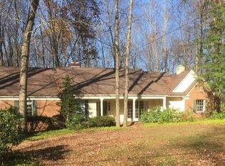 736 Treecrest Dr, Akron, OH 44333