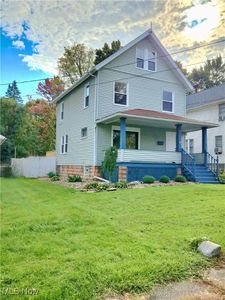 302 Maplewood Ave, Struthers, OH, 44471