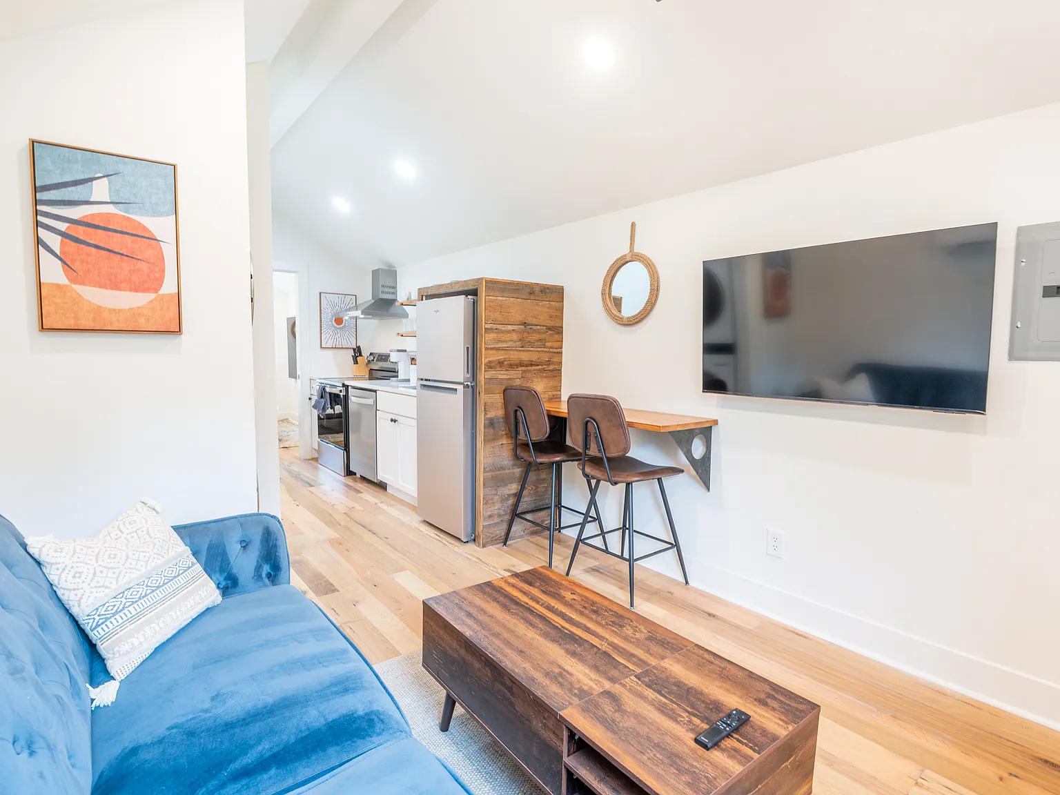 1 bed, 600 sqft, $1,800 — Photo 4