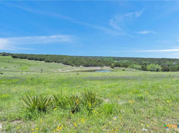 4 4th St #207, Burnet, TX 78611