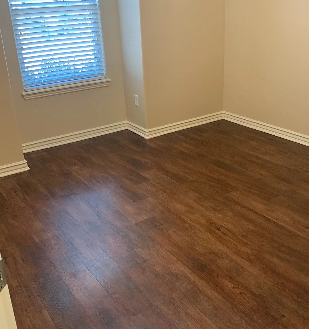 3 bed, 1400 sqft, $1,445 — Photo 3