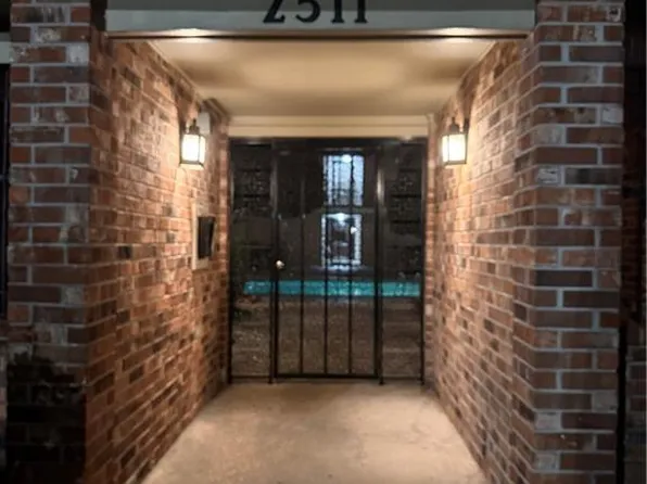 2511 Metairie Lawn Dr #214, Metairie, LA 70002