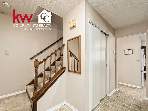 2nd image of 894 Lantern Dr