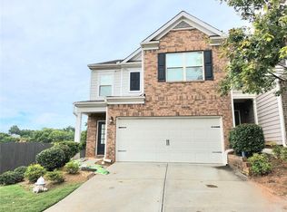 954 Haley Woods Ln, Lawrenceville, GA 30043