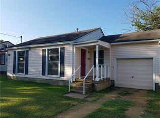 6838 Red Bud Dr, Dallas, TX 75227