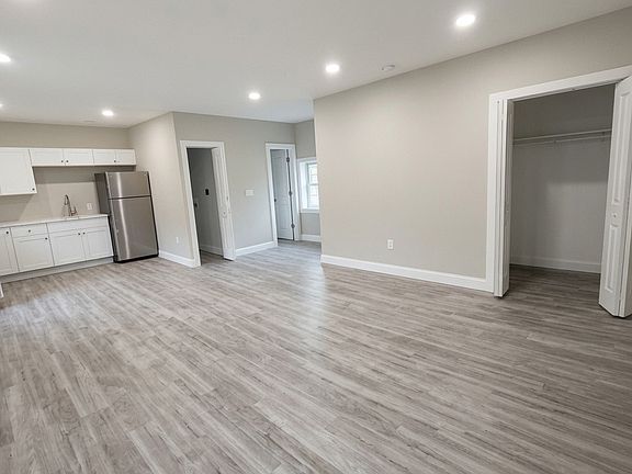 3rd image of 7 Milton Ave #2B