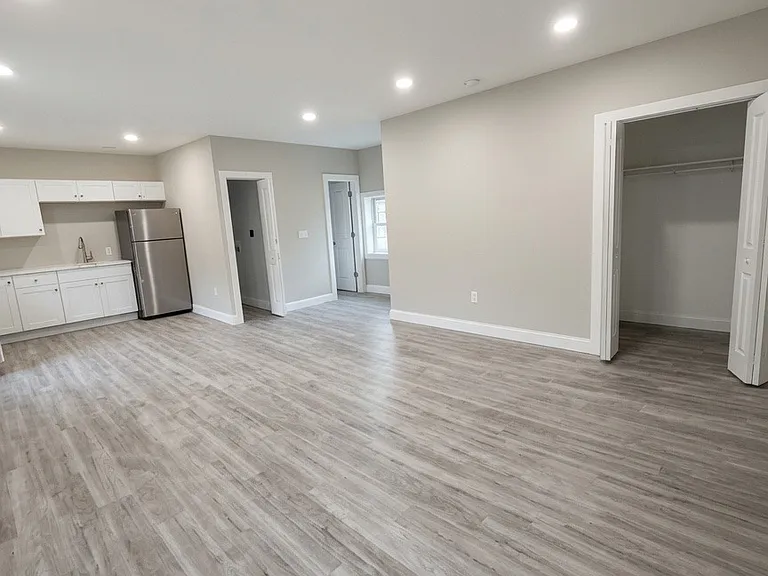 7 Milton Ave #B — Photo 3