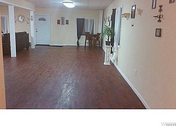 3rd image of 1562 S Park Ave