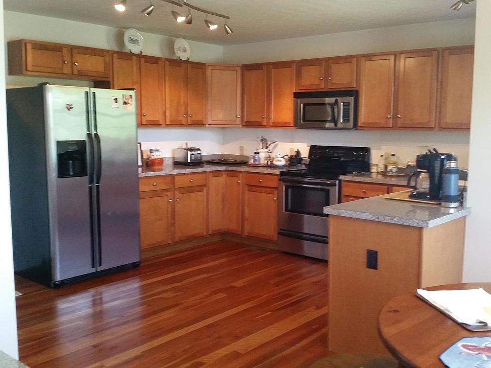 2nd image of 349 Essex St