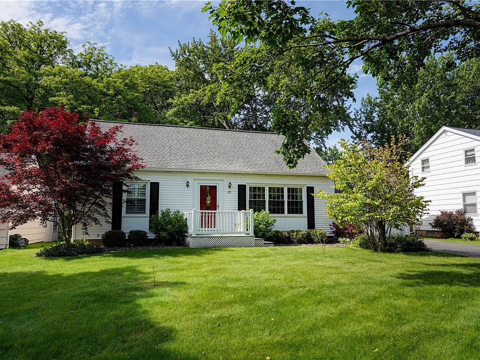 1st image of 155 Lake Meadow Dr