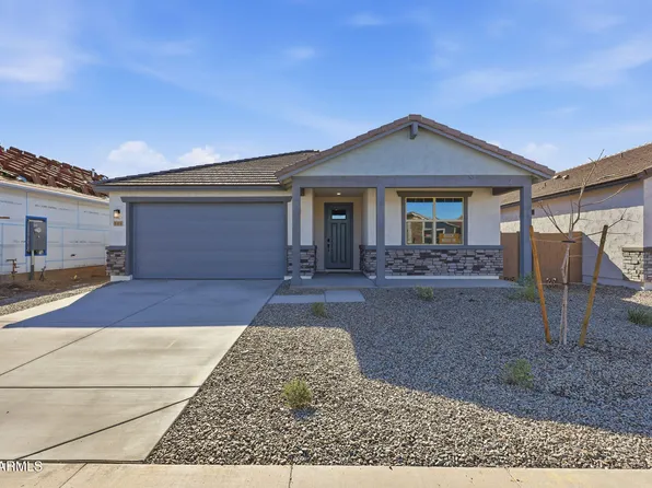 689 W Riparian Drive, San Tan Valley, AZ 85140