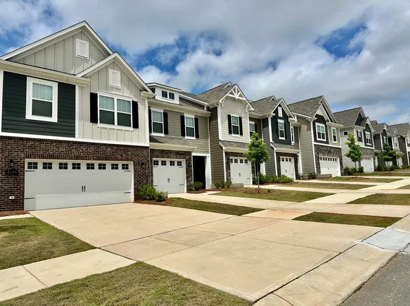 8116 Ramsburg Dr, Charlotte, NC 28269