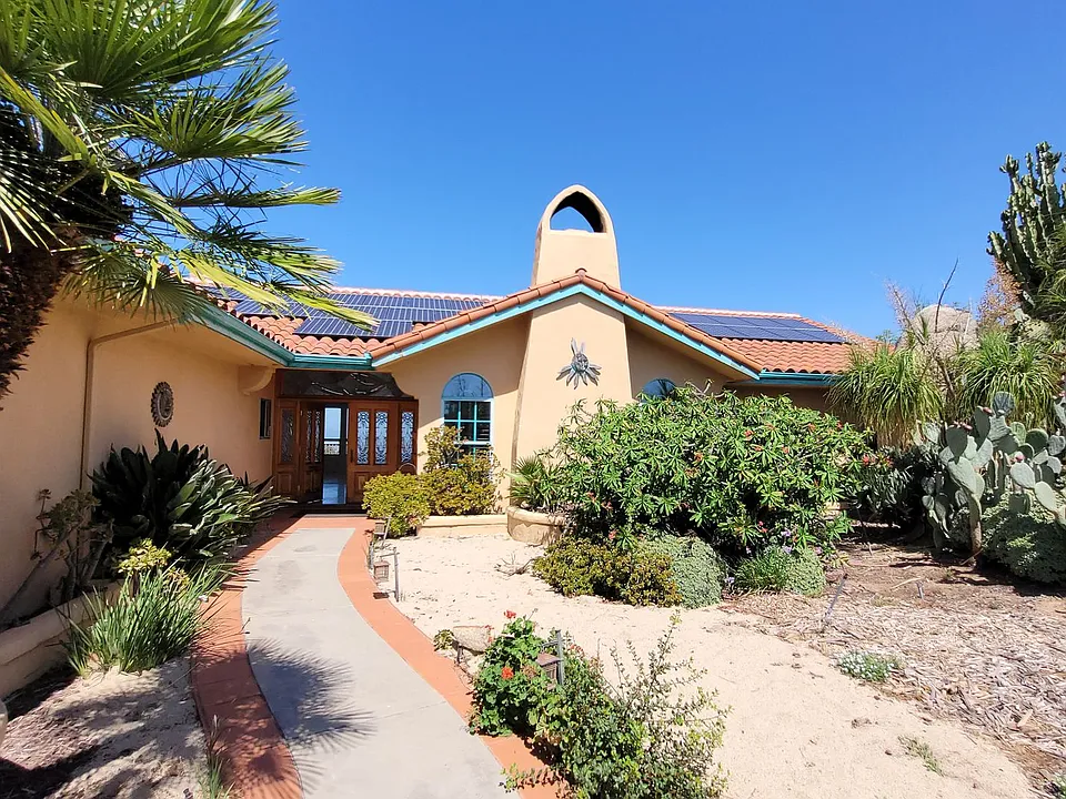16255 Highland Valley Rd