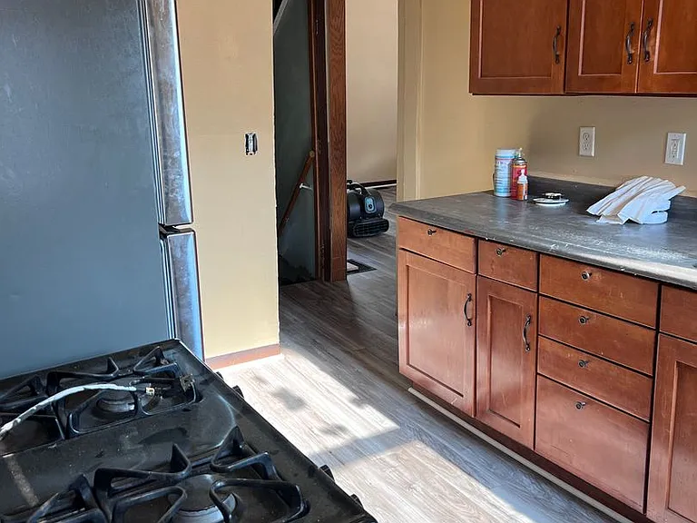 376 Rockport Rd — Photo 16