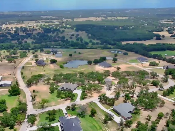 332 Arborview Dr, Weatherford, TX 76088