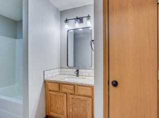 333 S Tyler Rd #204-1, Wichita, KS 67209