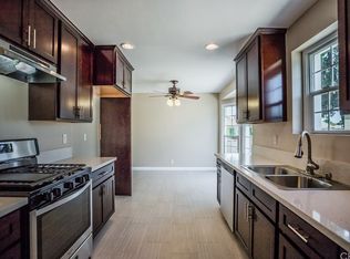 16325 E Bellbrook St, Covina, CA 91722