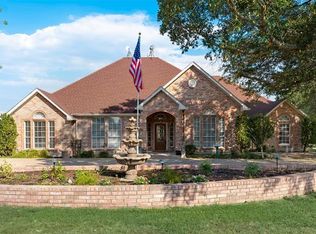 106 Martinek Ln, Palmer, TX 75152