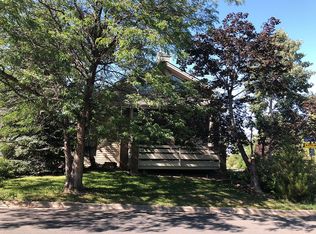 585 Locust Pl, Boulder, CO 80304