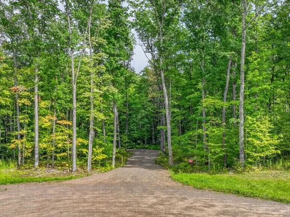 10194 N Hardwood Hills Dr, Hayward, WI 54843